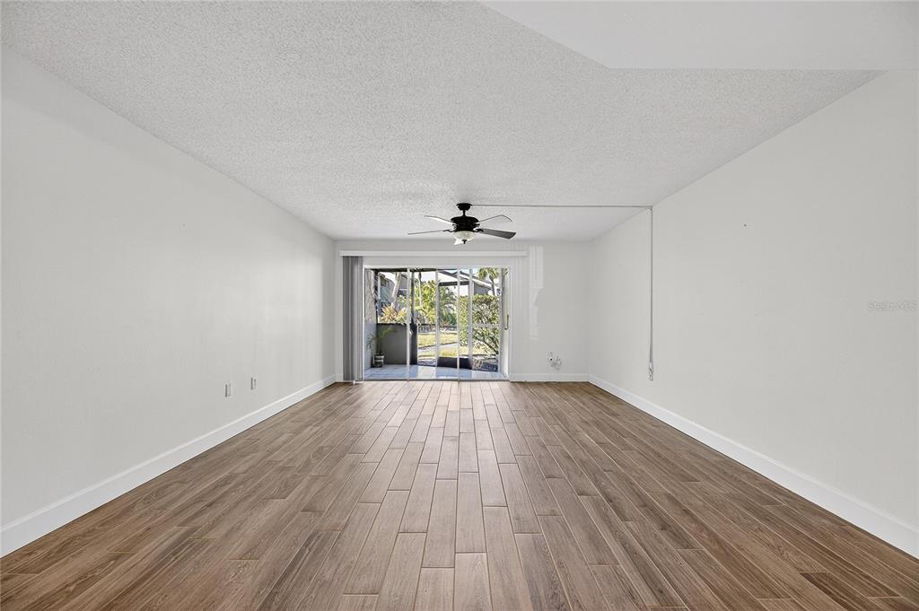 1028 Apollo Beach Boulevard, Unit 23 Apollo Beach, FL 33572 - Photo 21 of 86