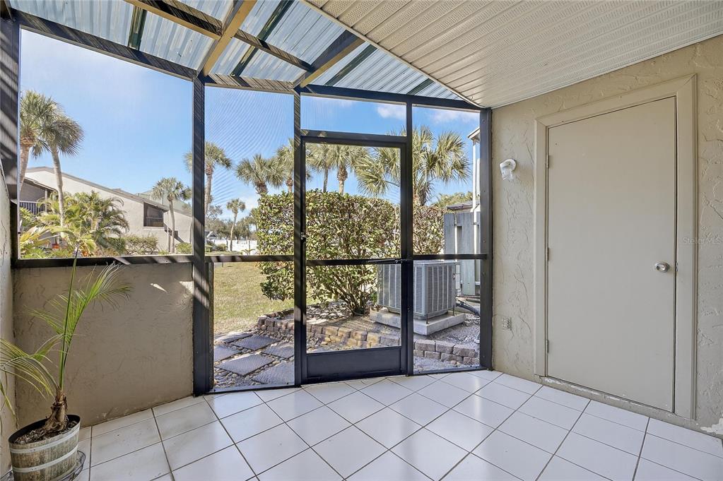 1028 Apollo Beach Boulevard, Unit 23 Apollo Beach, FL 33572 - Photo 33 of 86