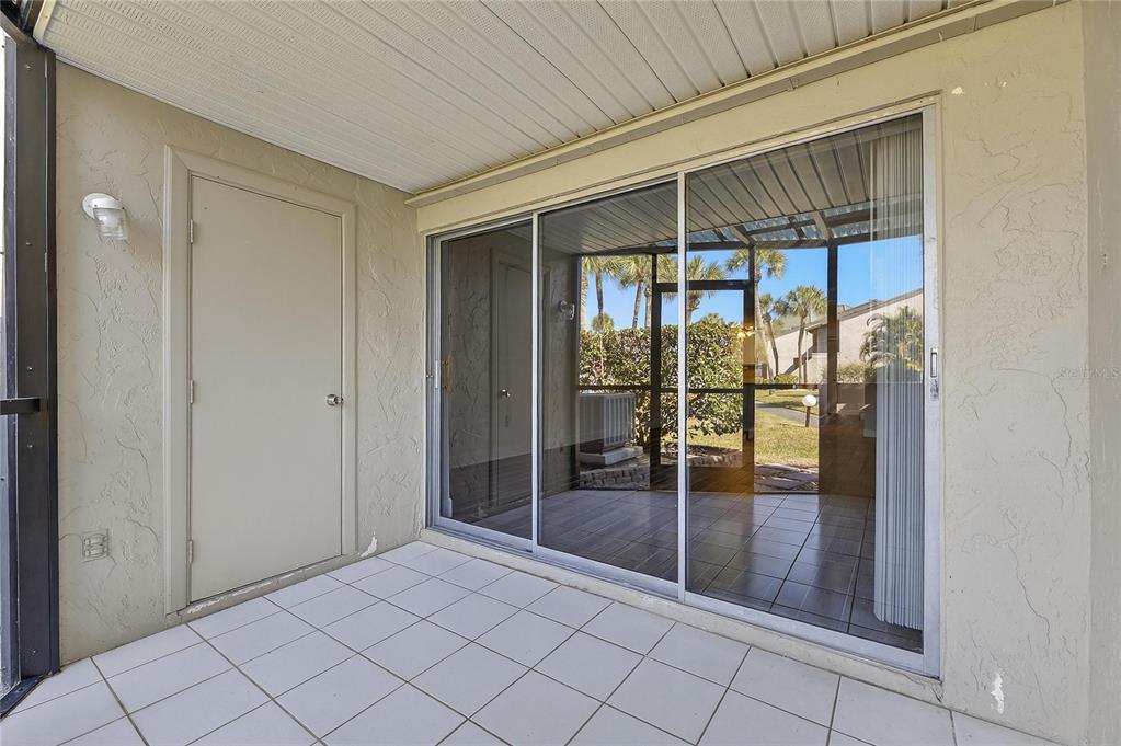 1028 Apollo Beach Boulevard, Unit 23 Apollo Beach, FL 33572 - Photo 34 of 86