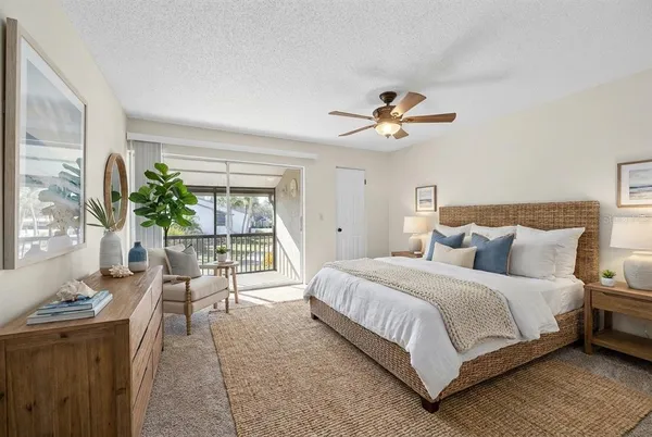 $200,000 | 1028 Apollo Beach Boulevard, Unit 23, Apollo Beach, FL 33572