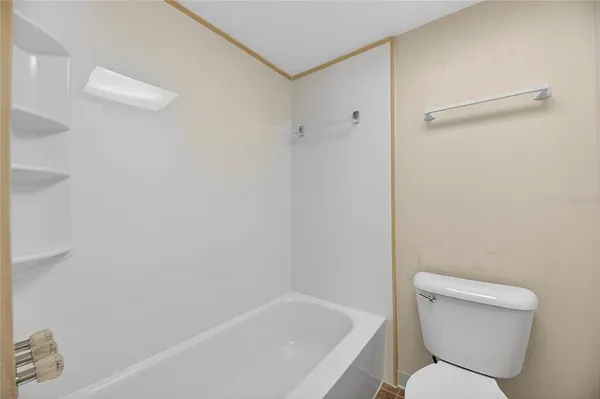 $200,000 | 1028 Apollo Beach Boulevard, Unit 23, Apollo Beach, FL 33572