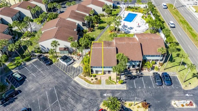 $200,000 | 1028 Apollo Beach Boulevard, Unit 23, Apollo Beach, FL 33572