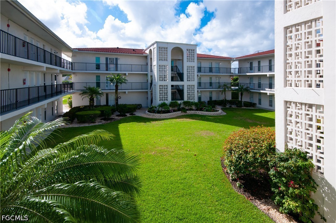 53 High Point Circle West, Unit 204 Naples, FL 34103 - Photo 26 of 50