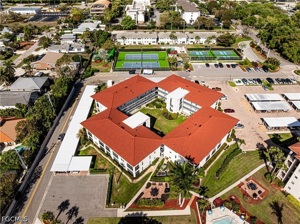 53 High Point Circle West, Unit 204 Naples, FL 34103 - Photo 38 of 50