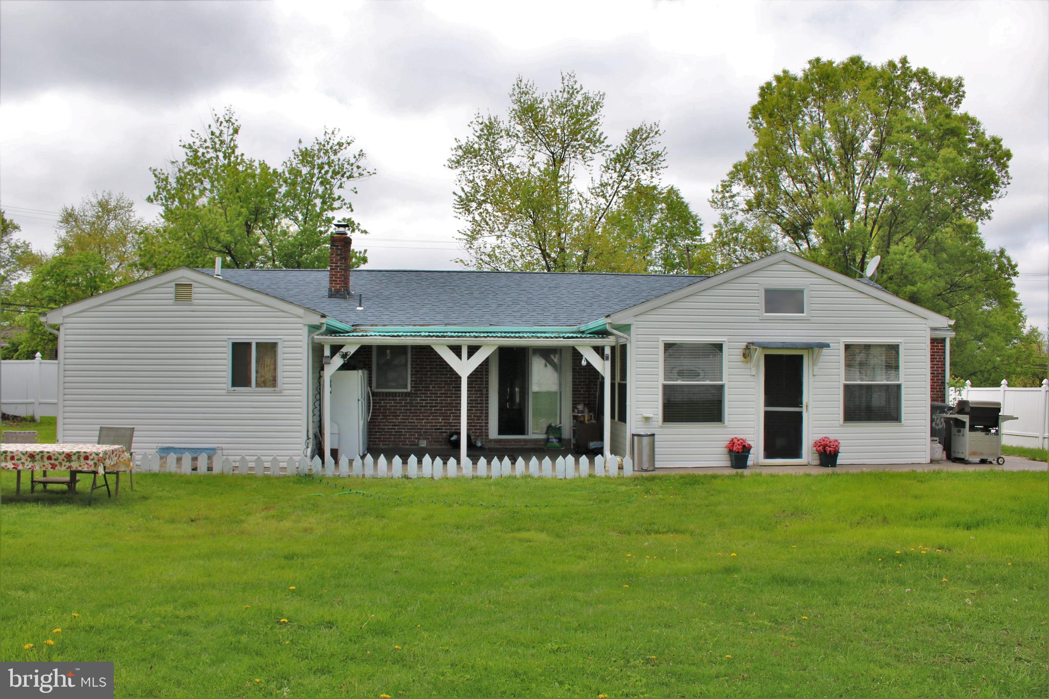 2336 Rhoads Road Pottstown, PA 19464 - Photo 34 of 37 Exterior