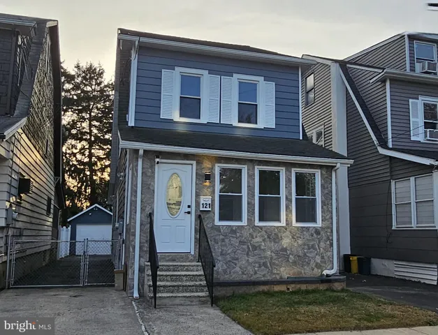 $469,900 | 121 Dickinson Avenue, Hamilton, NJ 08629