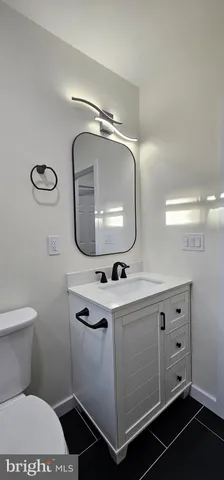 $469,900 | 121 Dickinson Avenue, Hamilton, NJ 08629