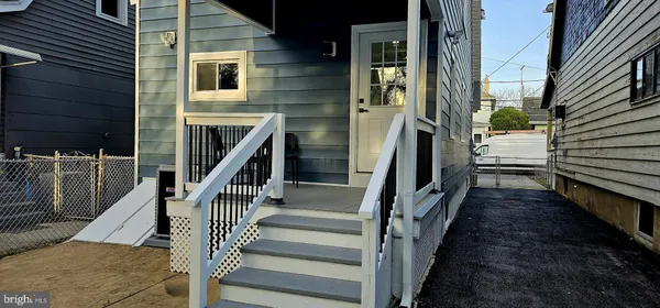 $449,900 | 121 Dickinson Avenue, Hamilton, NJ 08629