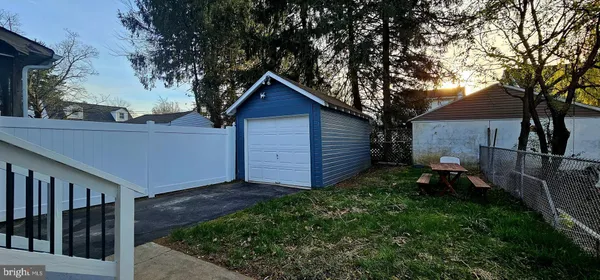 $449,900 | 121 Dickinson Avenue, Hamilton, NJ 08629