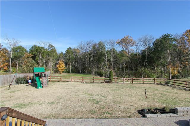 558 Windy Road Mount Juliet, TN 37122 - Photo 17 of 20 Large Backyard with Fence and More land behind the home.