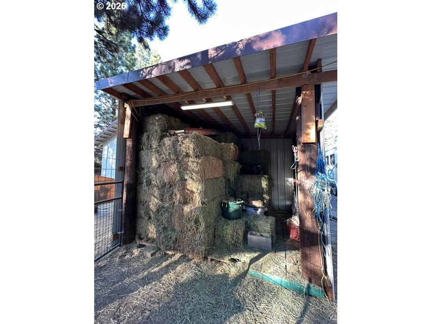 17575 Sutter Street La Pine, OR 97739 - Photo 35 of 38