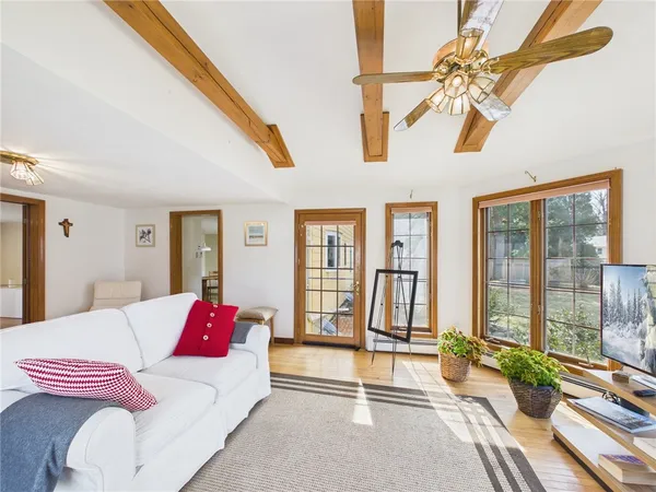 $4,500 | 449 Love Lane, Warwick, RI 02886