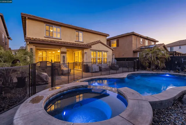 $799,000 | 515 West Cherry Street, Dixon, CA 95620