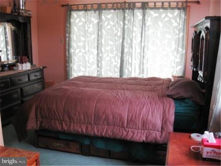 814 Delanco Road Edgewater Park, NJ 08010 - Photo 6 of 13 Bedroom - Main