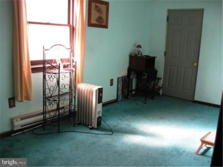 814 Delanco Road Edgewater Park, NJ 08010 - Photo 7 of 13 Bedroom 2