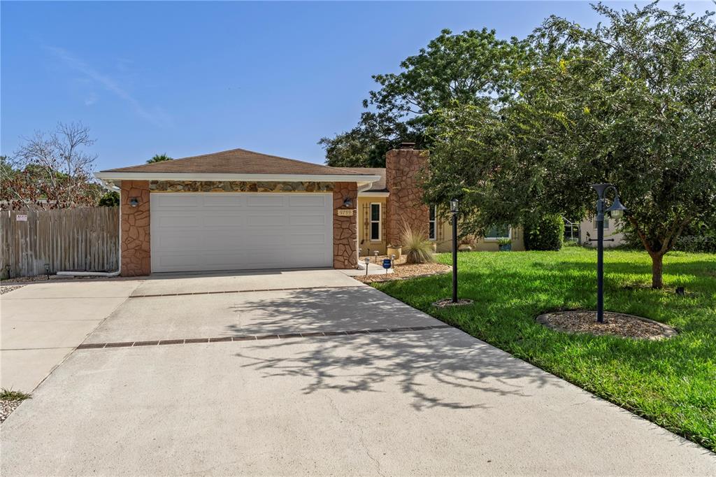 9799 Horizon Drive Spring Hill, FL 34608 - Photo 2 of 37