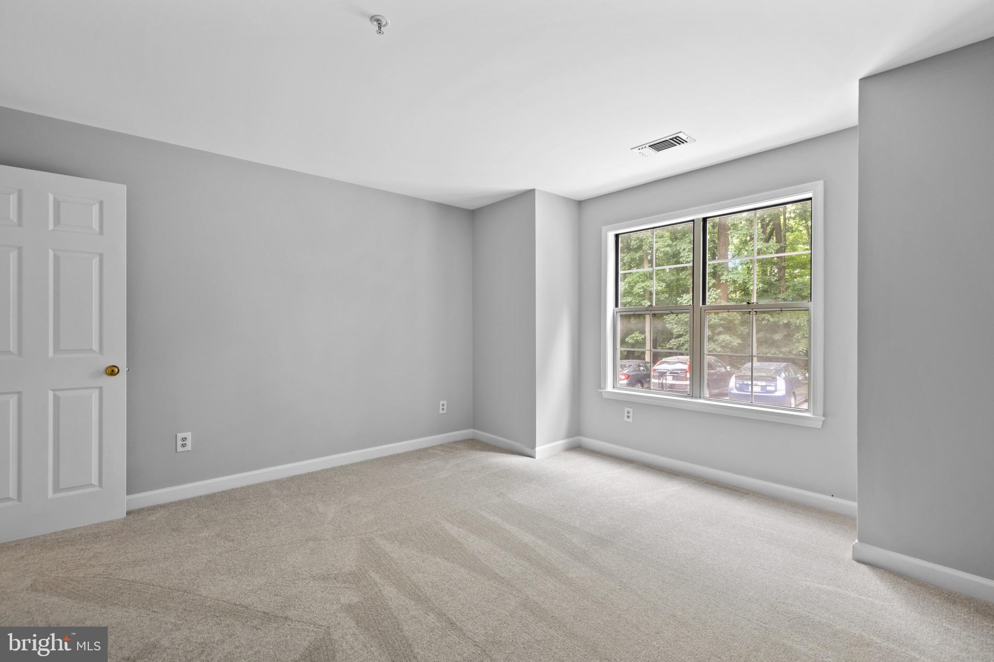 2320 Falls Gable Lane, Unit L Baltimore, MD 21209 - Photo 27 of 33