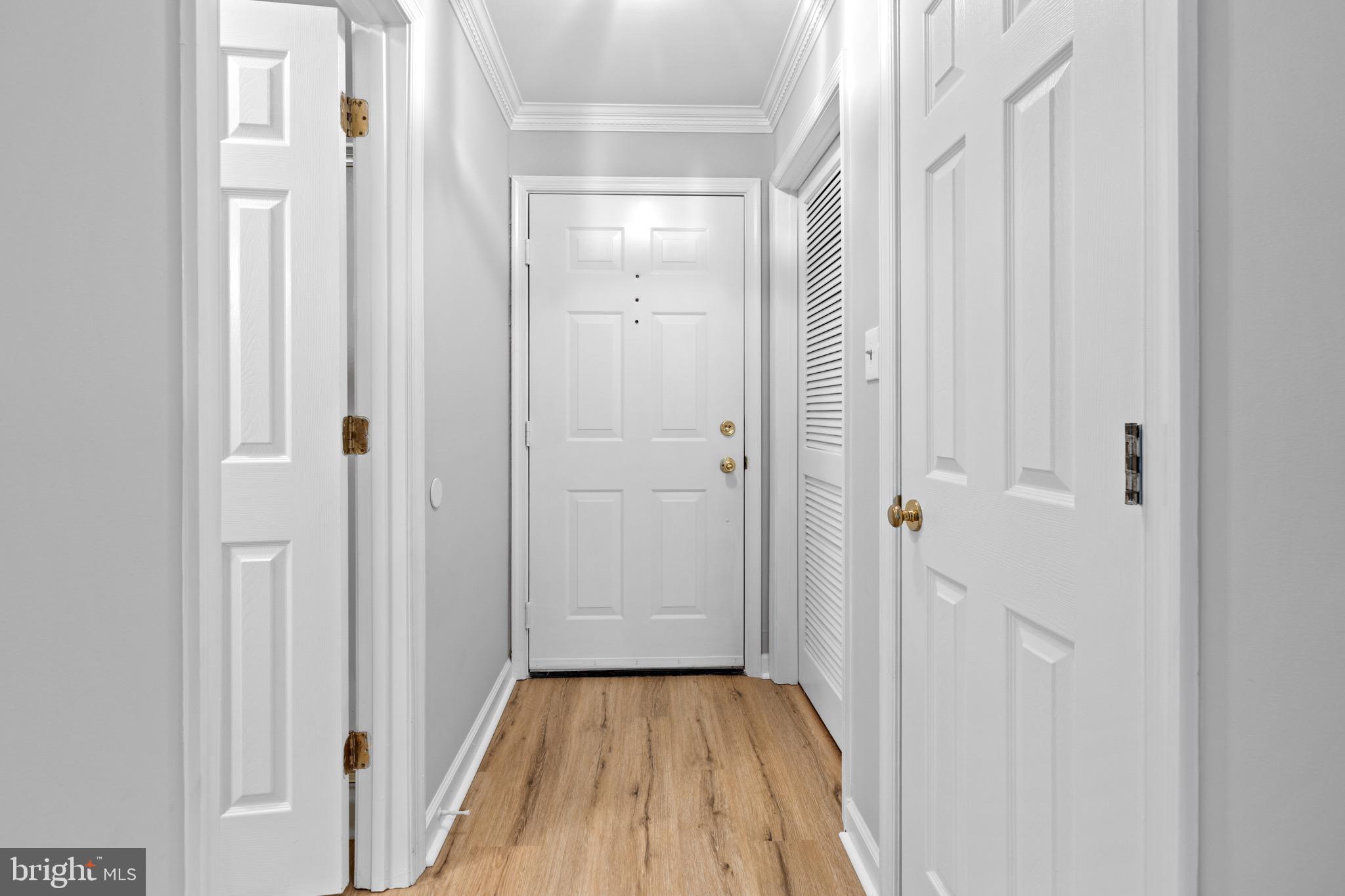 2320 Falls Gable Lane, Unit L Baltimore, MD 21209 - Photo 5 of 33