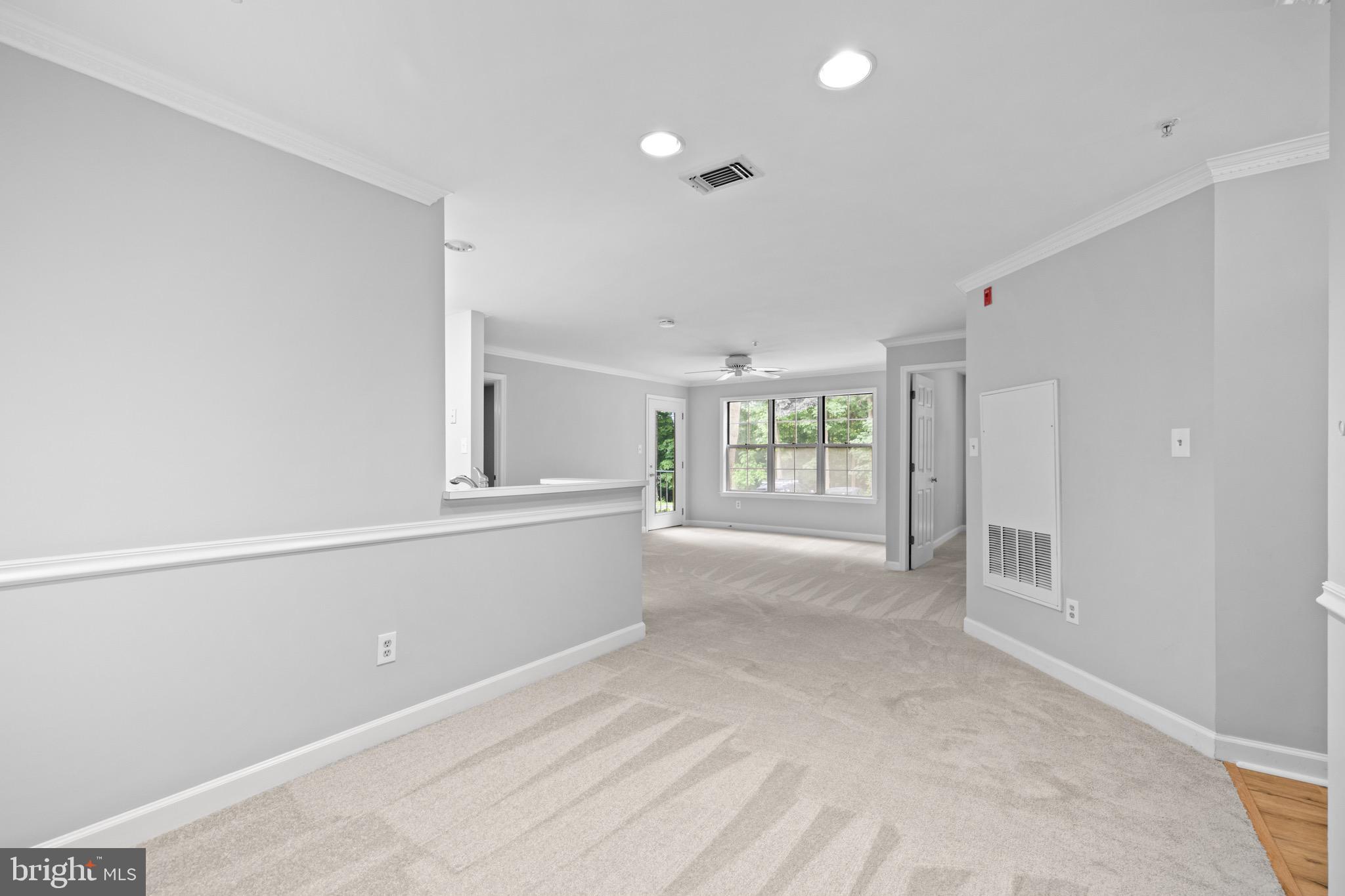 2320 Falls Gable Lane, Unit L Baltimore, MD 21209 - Photo 9 of 33