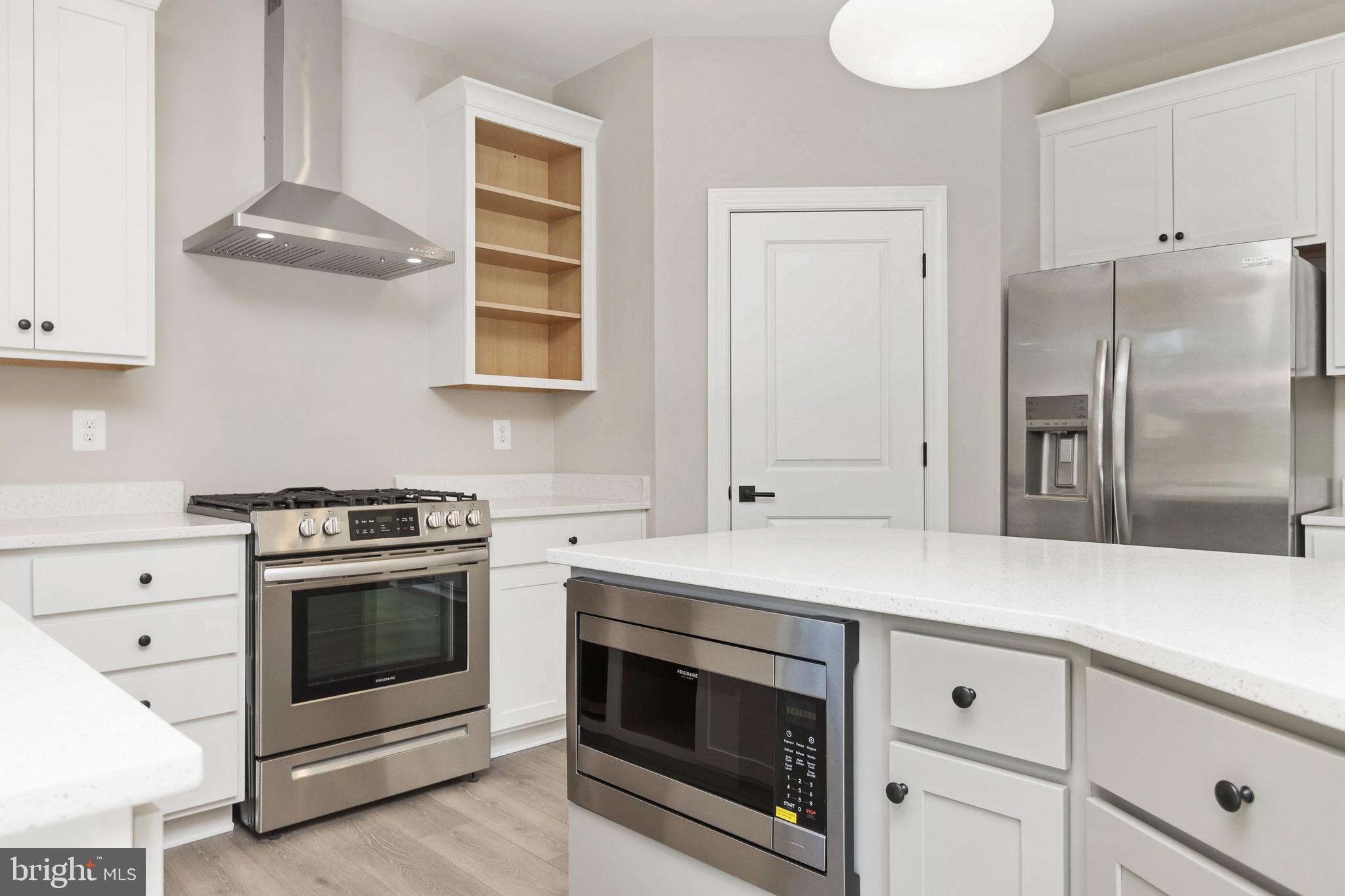 4511 Bucks School House Road Nottingham, MD 21236 - Photo 17 of 40 Gourmet kitchen option