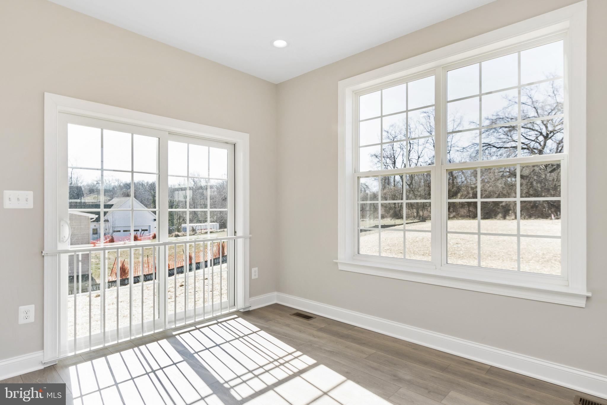 4511 Bucks School House Road Nottingham, MD 21236 - Photo 20 of 40 Morning/Sun Room