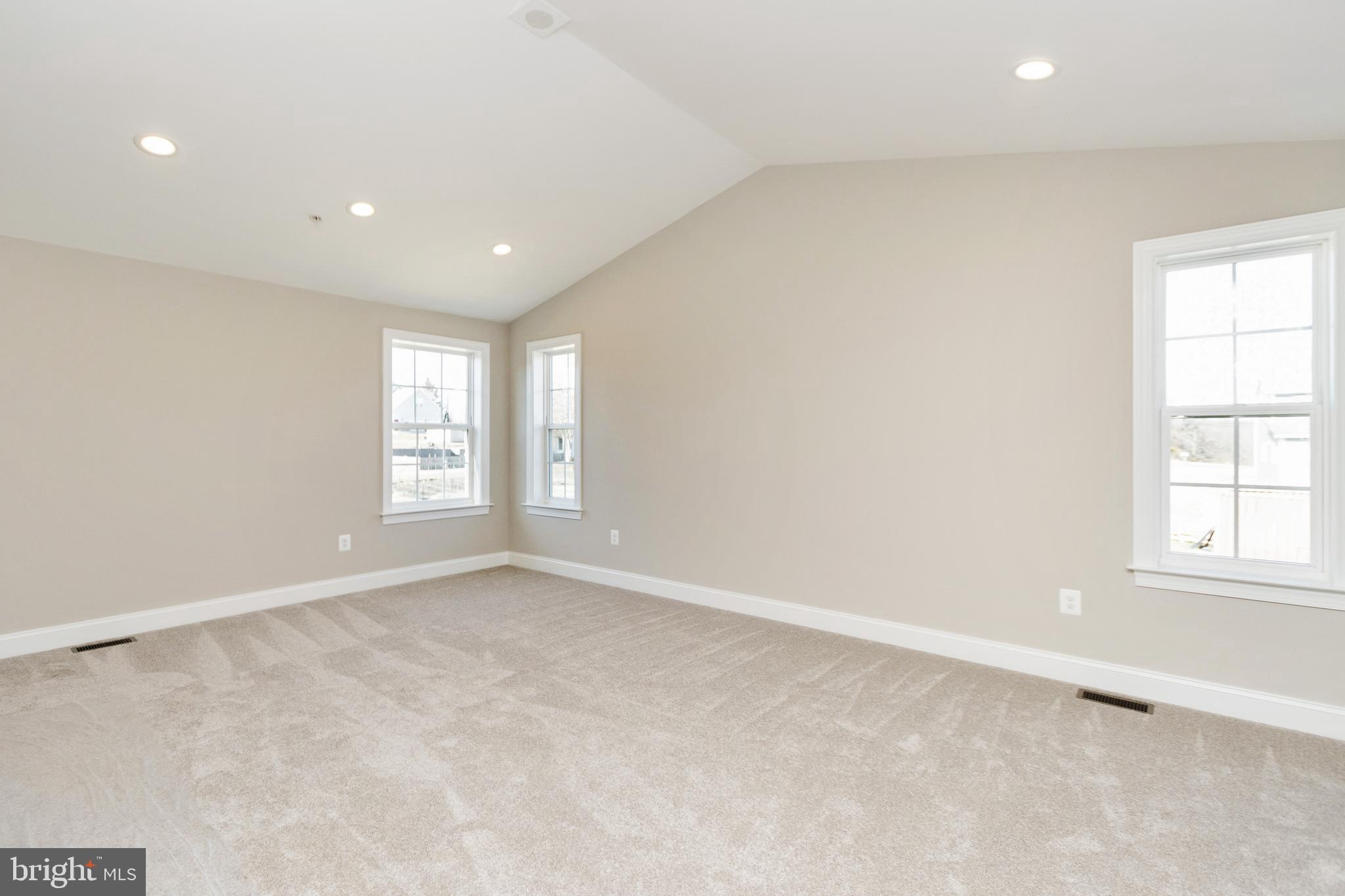 4511 Bucks School House Road Nottingham, MD 21236 - Photo 24 of 40 Primary Bedroom