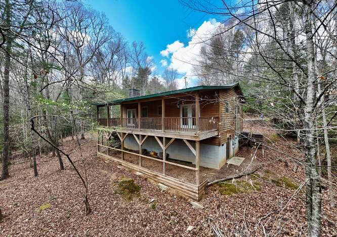 382 Hilltop Road Murphy, NC 28906 - Photo 6 of 44 Gallery Image 6