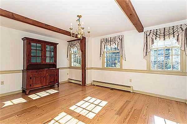 23 Ingalls Road Tyngsborough, MA 01879 - Photo 13 of 27 Gallery Image 13
