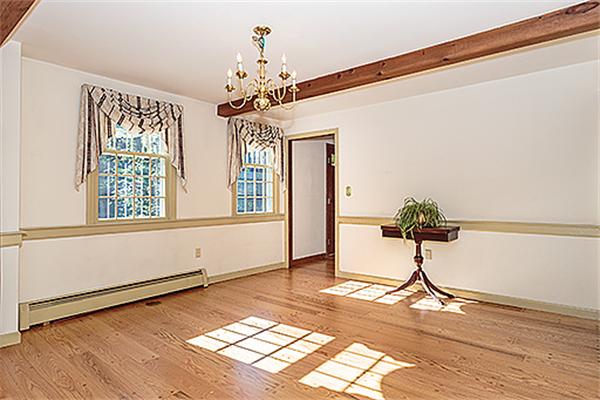 23 Ingalls Road Tyngsborough, MA 01879 - Photo 14 of 27 Gallery Image 14