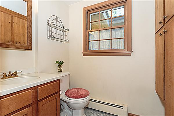 23 Ingalls Road Tyngsborough, MA 01879 - Photo 15 of 27 Gallery Image 15