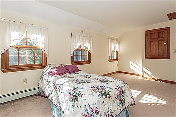 23 Ingalls Road Tyngsborough, MA 01879 - Photo 22 of 27 Gallery Image 22