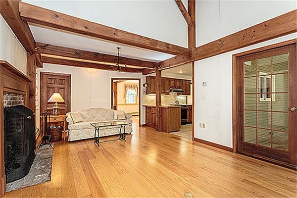 23 Ingalls Road Tyngsborough, MA 01879 - Photo 5 of 27 Gallery Image 5