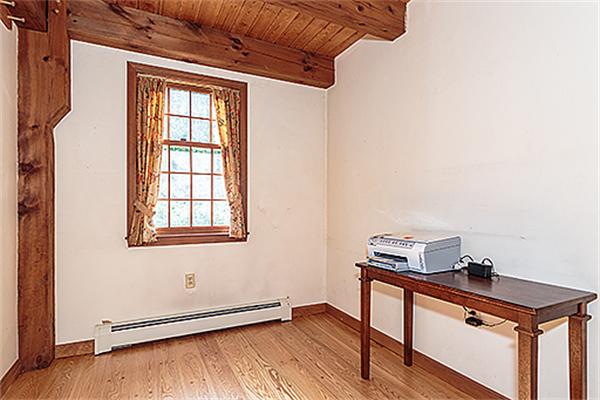 23 Ingalls Road Tyngsborough, MA 01879 - Photo 7 of 27 Gallery Image 7