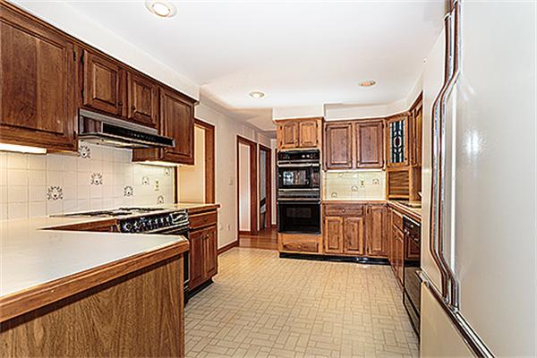 23 Ingalls Road Tyngsborough, MA 01879 - Photo 10 of 27 Gallery Image 10