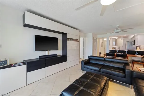 $530,000 | 601 Seaview Court, Unit C103, Marco Island, FL 34145