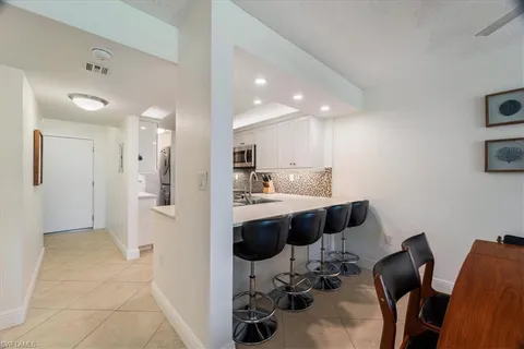 $540,000 | 601 Seaview Court, Unit C103, Marco Island, FL 34145