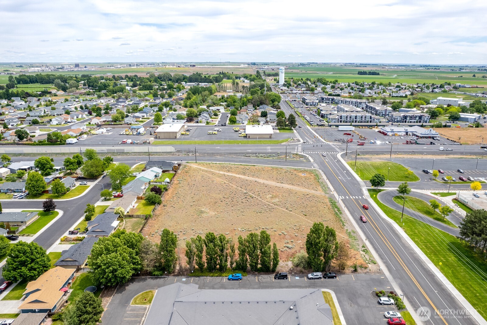 0 Nelson Moses Lake Moses Lake, WA 98837 - Photo 6 of 24 a view of a city