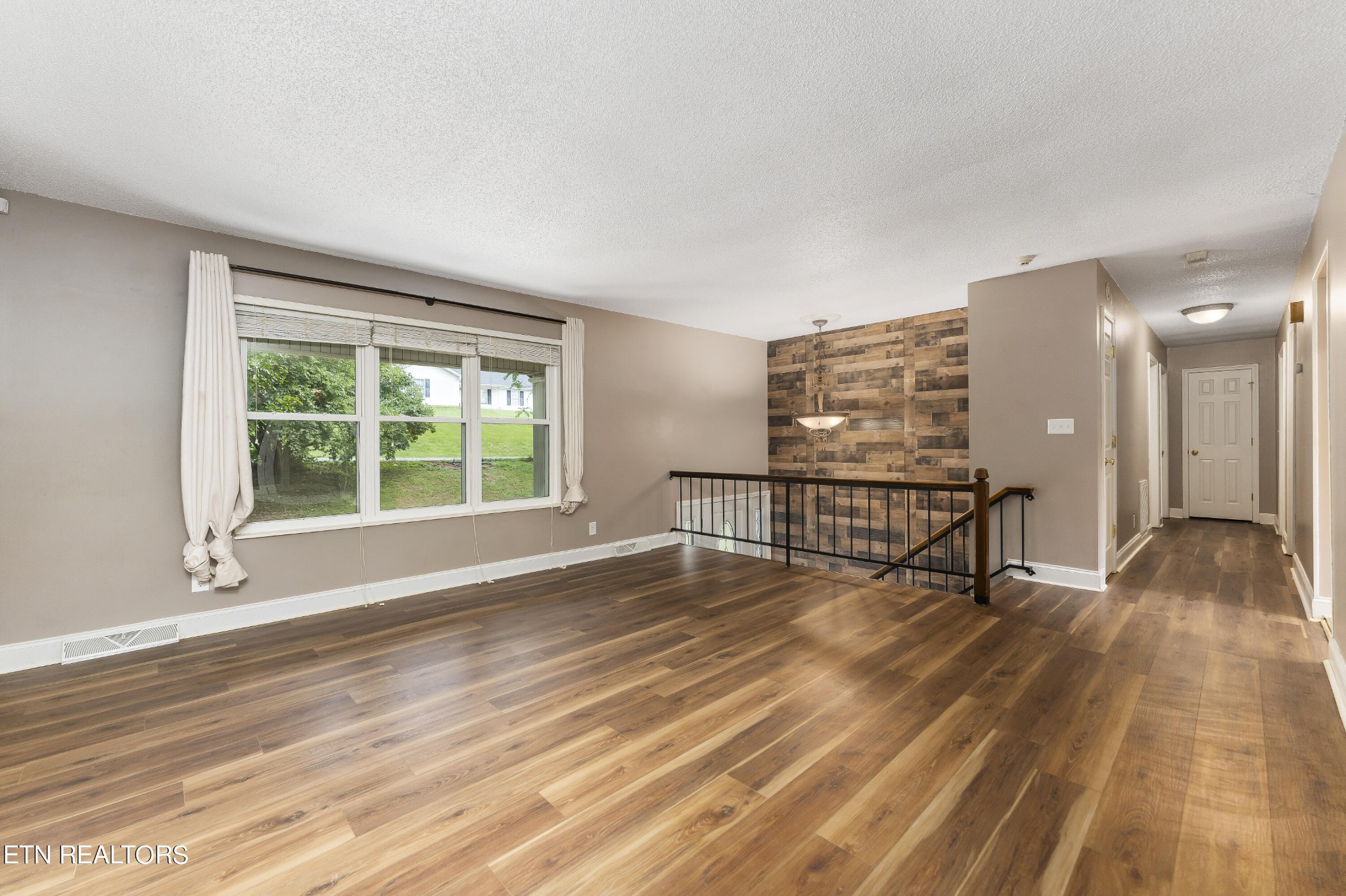 1609 Jett Road Maryville, TN 37804 - Photo 6 of 19 Gallery Image 6