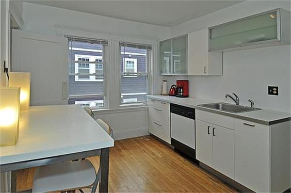 71 Rossmore Road, Unit 3 Boston, MA 02130 - Photo 5 of 14 Gallery Image 5