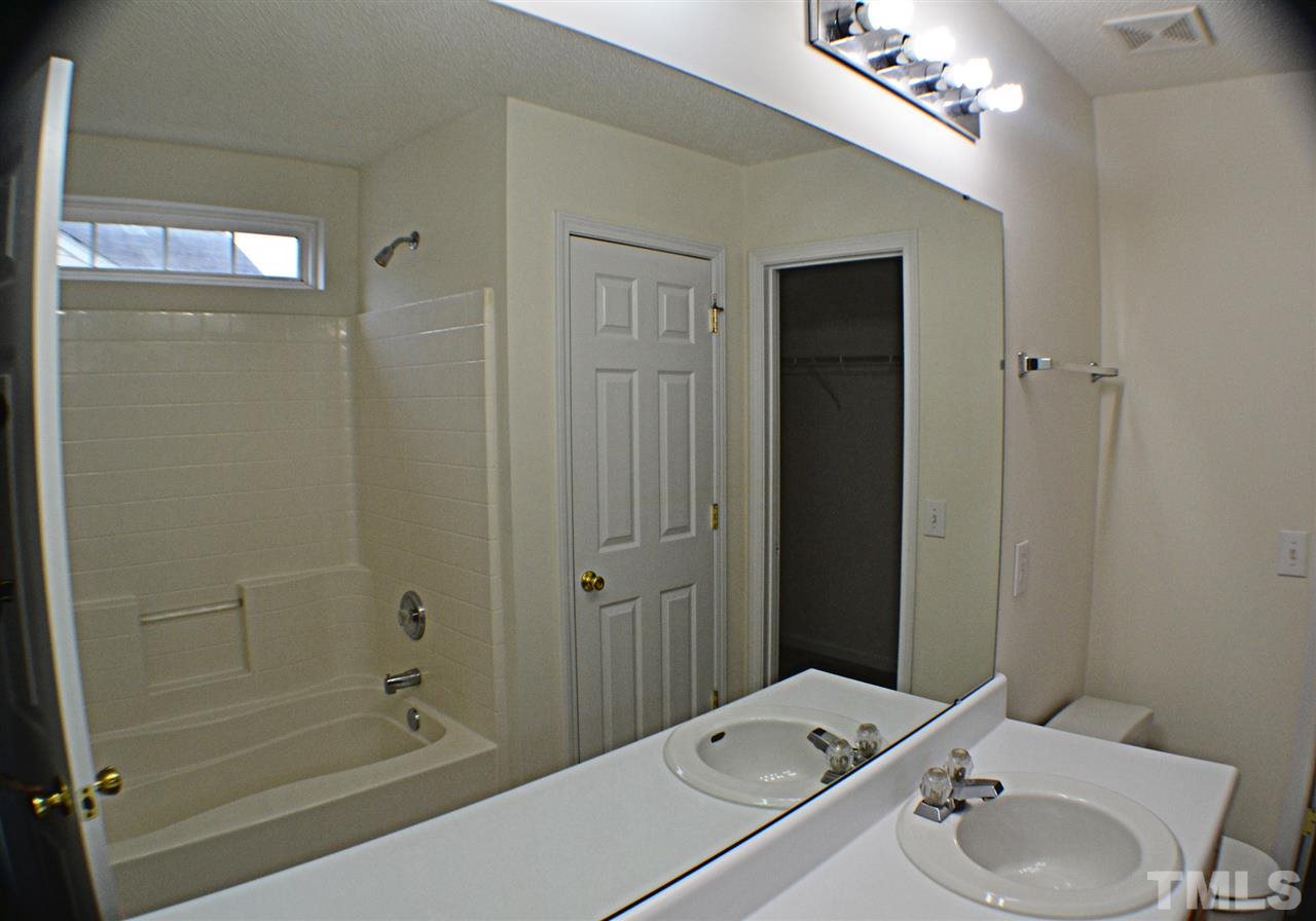 3304 Marcony Way Raleigh, NC 27610 - Photo 14 of 19 Gallery Image 14