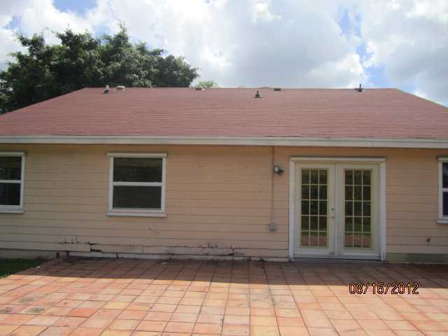 23281 Noel Way Boca Raton, FL 33433 - Photo 14 of 16 Additional Photo