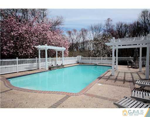 9 Benedek Road Princeton, NJ 08540 - Photo 5 of 23 Gallery Image 5