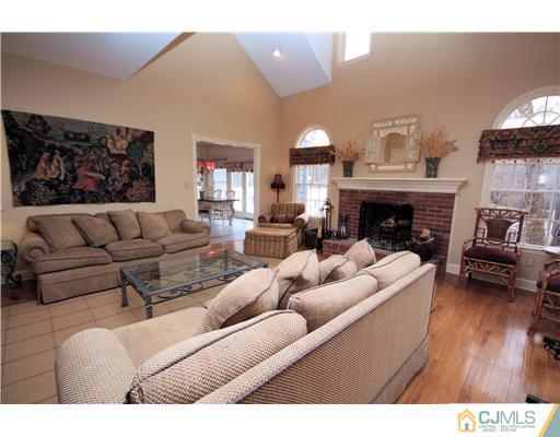 9 Benedek Road Princeton, NJ 08540 - Photo 8 of 23 Gallery Image 8