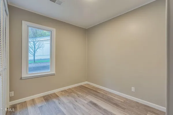 $214,000 | 1131 Berry Road, Elizabethton, TN 37643