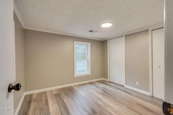 $214,000 | 1131 Berry Road, Elizabethton, TN 37643