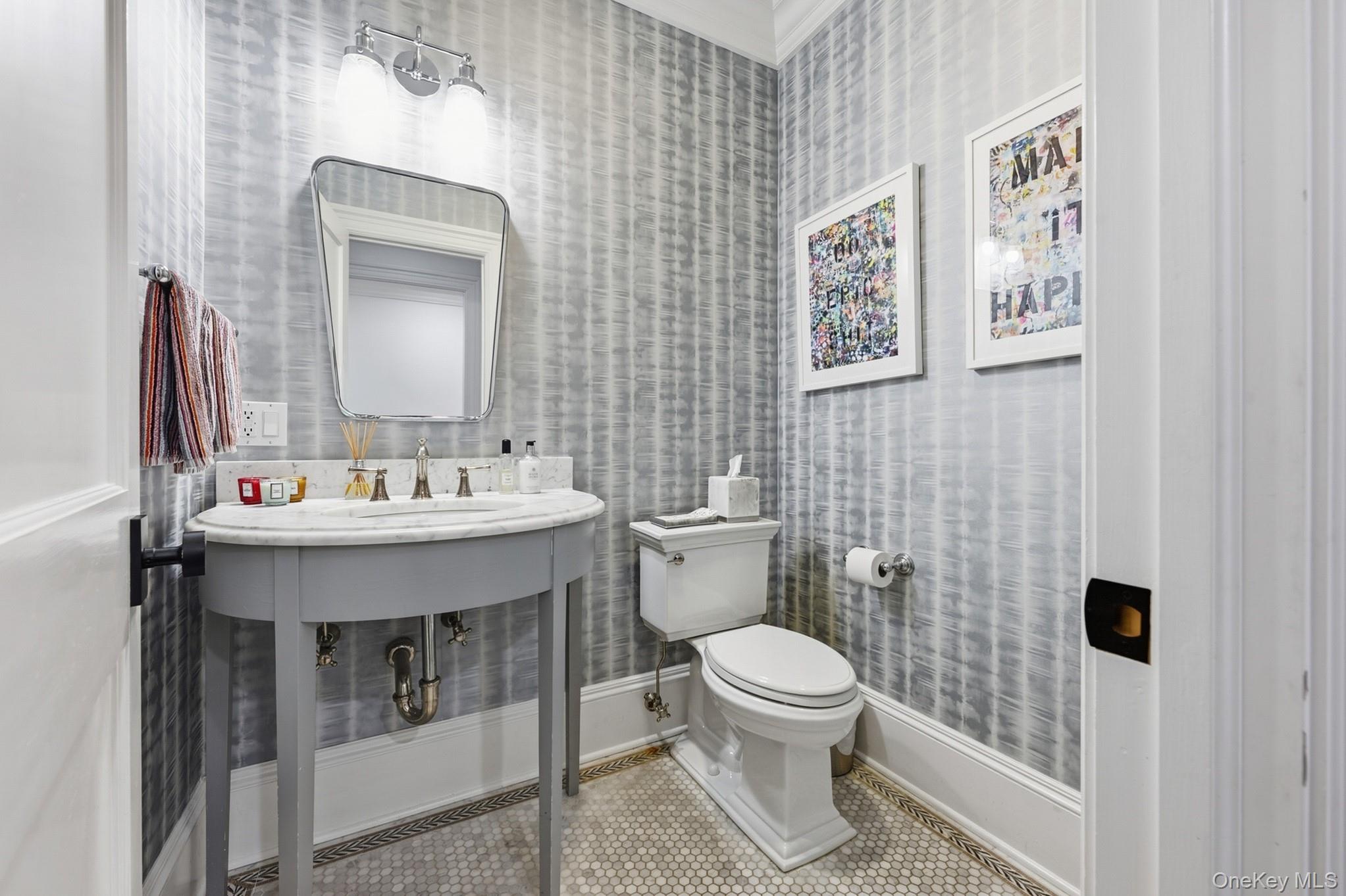11 Long Pond Road Armonk, NY 10504 - Photo 14 of 50 Powder room