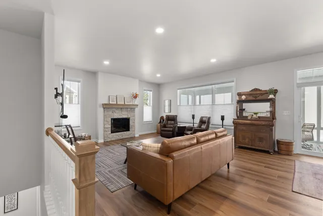 $525,000 | 372 Vintage Drive, Sheboygan Falls, WI 53085