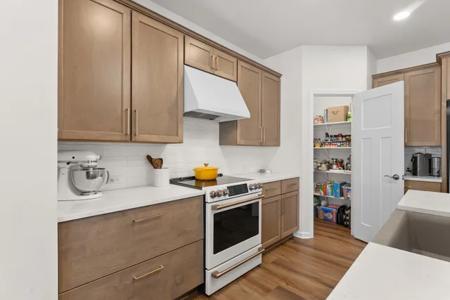 $525,000 | 372 Vintage Drive, Sheboygan Falls, WI 53085