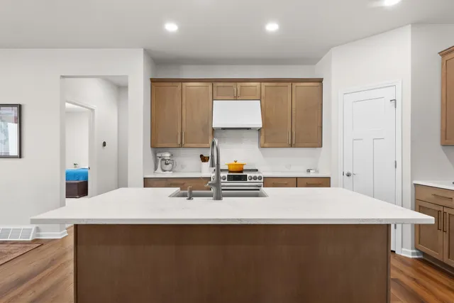 $525,000 | 372 Vintage Drive, Sheboygan Falls, WI 53085