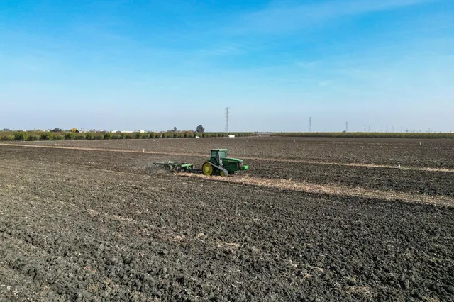 $5,591,120 | 0 West Springfield Avenue, San Joaquin, CA 93660